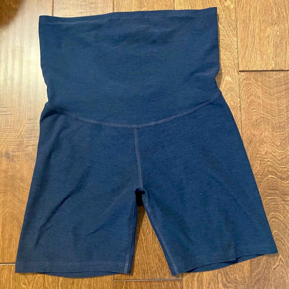 EUC Beyond Yoga Maternity Biker Shorts